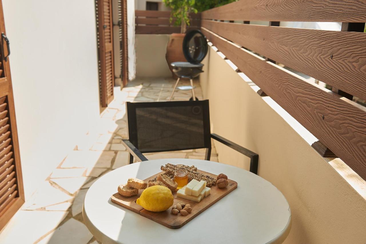Villa 2 Bedroom With Heated Swimming Pool-spa Whirlpool-bbq! Melidhonion (Rethymno)