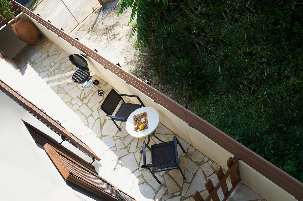 Vila 2 Bedroom With Heated Swimming Pool-spa Whirlpool-bbq! *